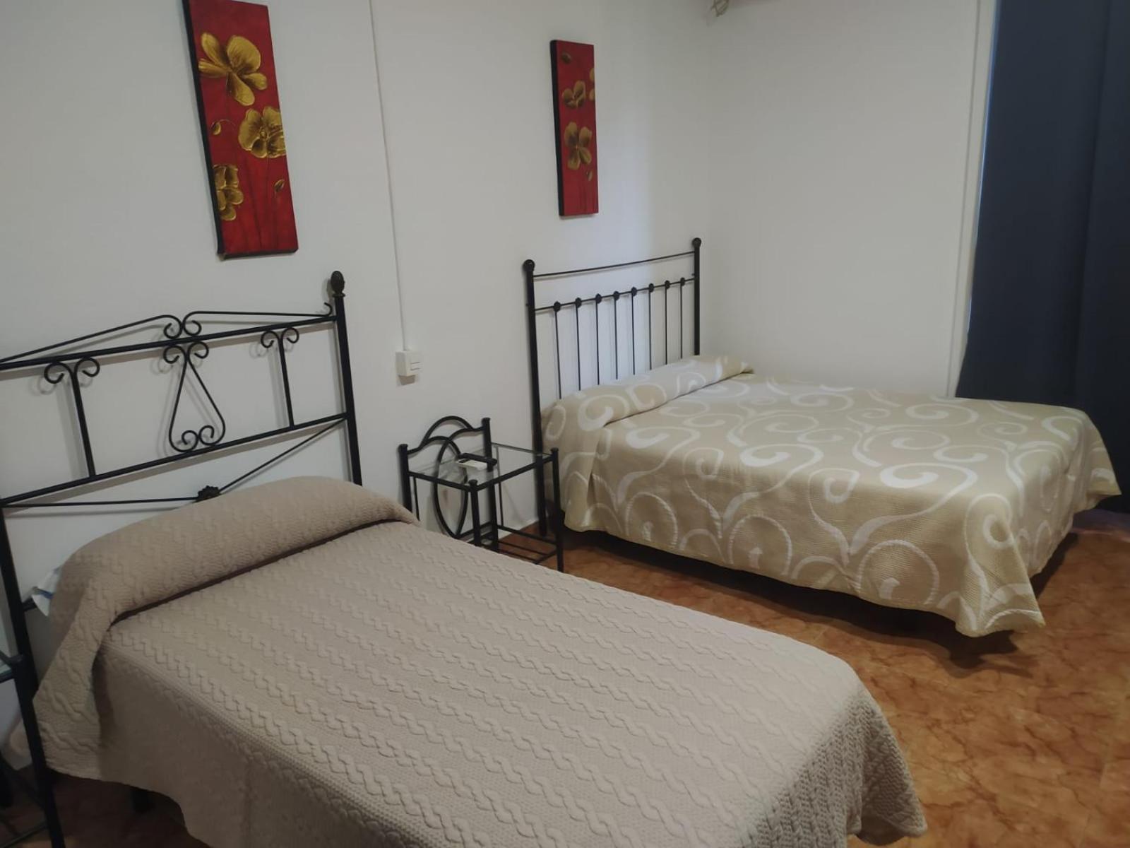 Rooms Los Montes Granada Ngoại thất bức ảnh